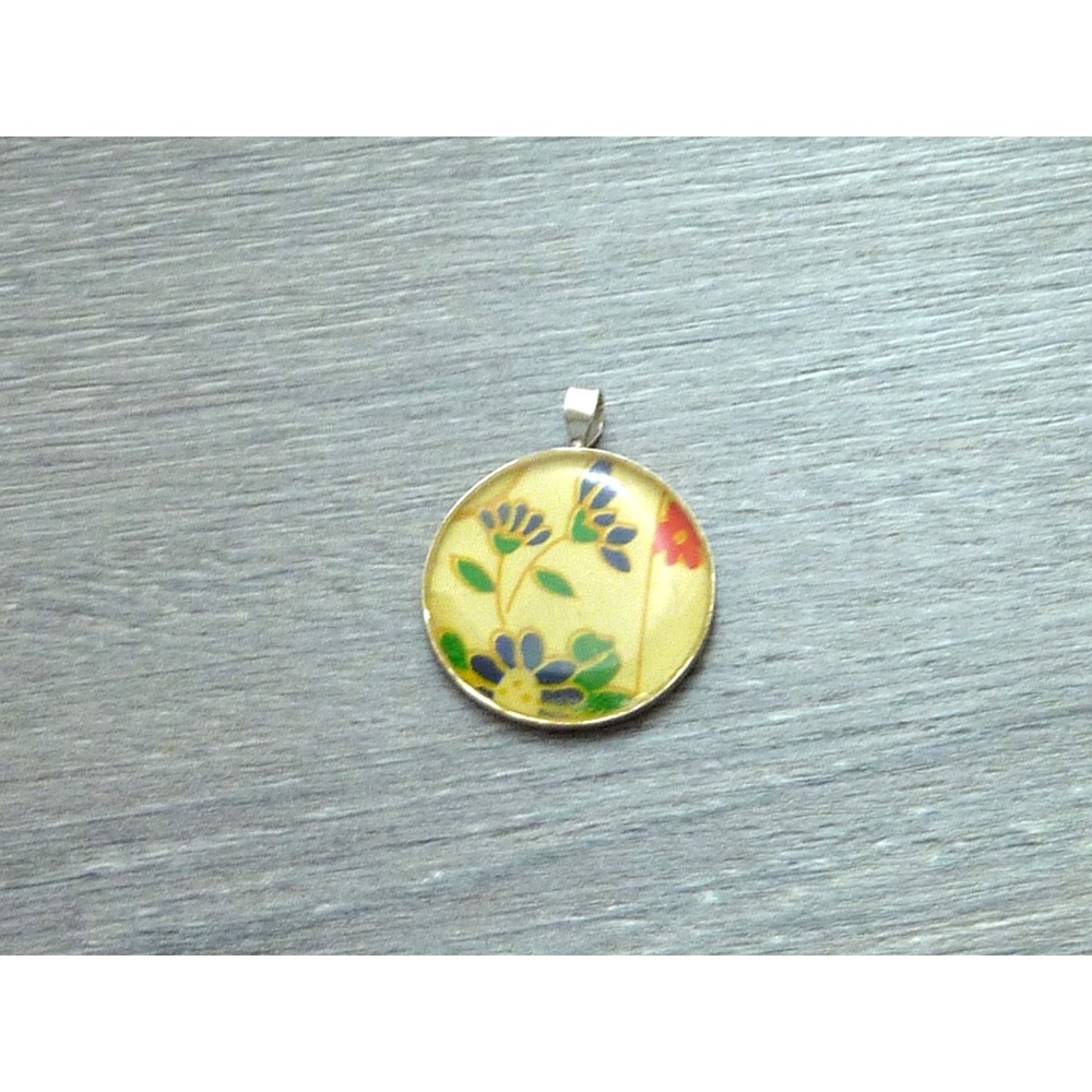 Japanese Daises 925 Sterling Silver Floral Pendant